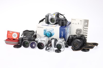 Lot 443 - A Mixed Selection of Digital Cameras