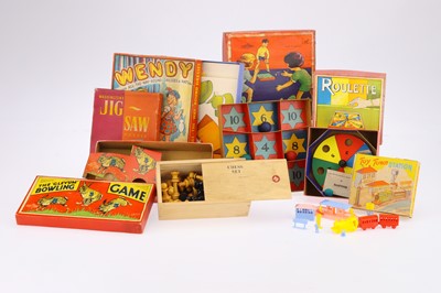 Lot 869 - A Mixed Selection of Vintage Games & Toys