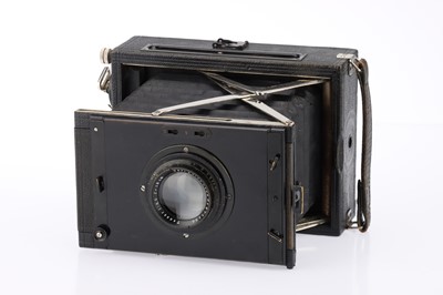 Lot 305 - A Zeiss Ikon Nettel Folding Strut Camera