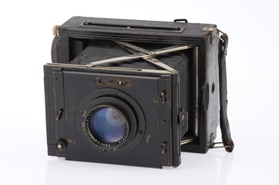 Lot 304 - A Zeiss Ikon Nettel Folding Strut Camera