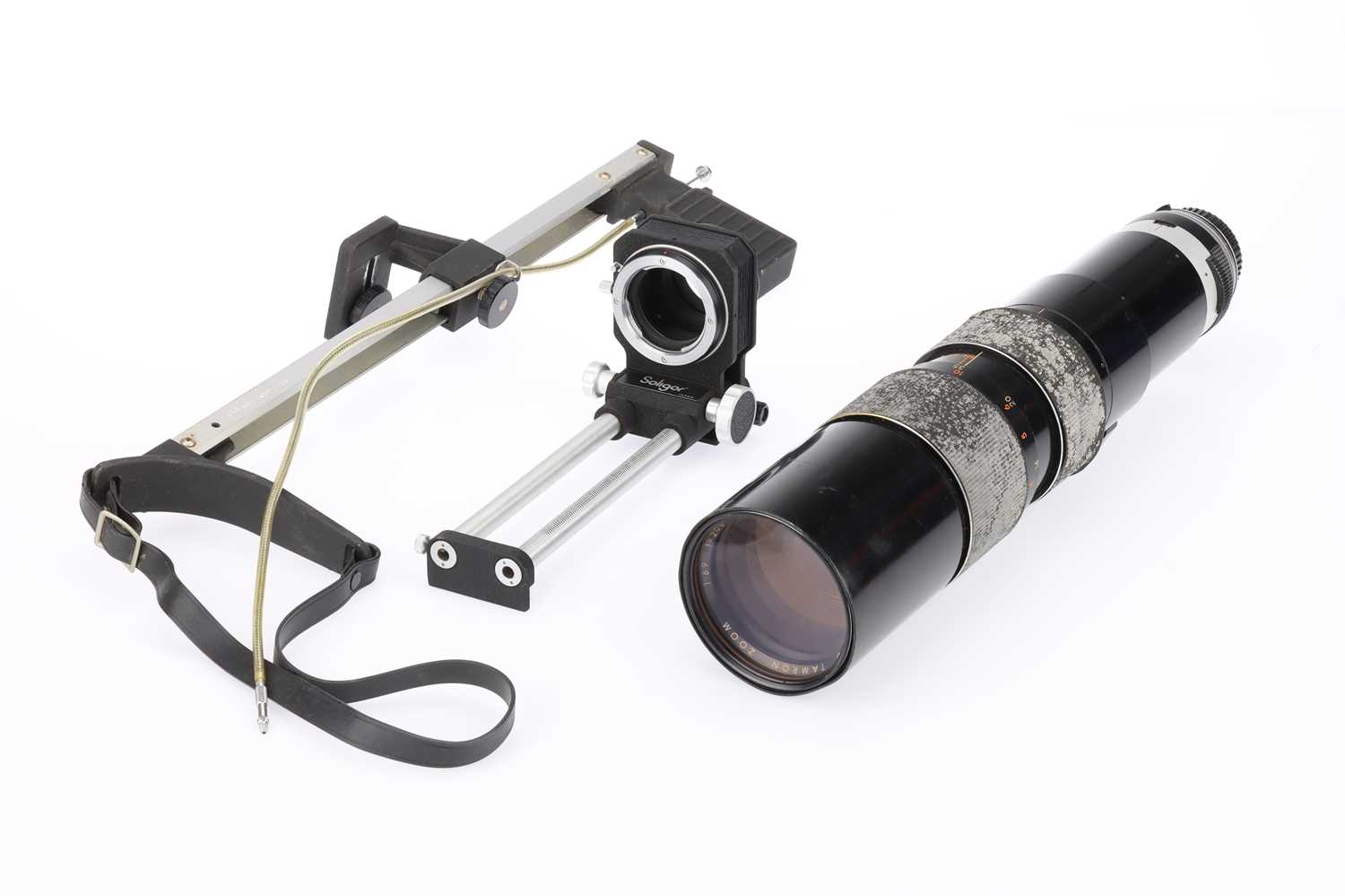 Lot 92 - A Tamron Zoom f/6.9 200-500mm Lens