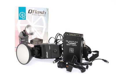 Lot 571 - A Quantum Q Flash Power Flash Outfit