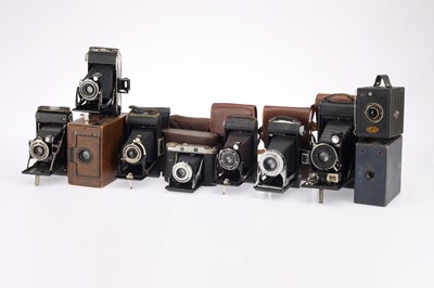 Lot 393 - A Collection of Folding and Box Cameras