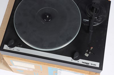 Lot 918 - A Thorens TD280 TurnTable Record Player