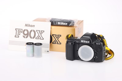 Lot 54 - A Nikon F90X 35mm SLR Body