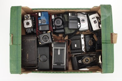 Lot 395 - A Tray of Folding and Snapshot Film Cameras