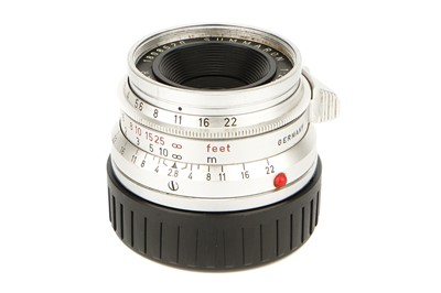 Lot 196 - A Leitz Summaron f/2.8 35mm Lens