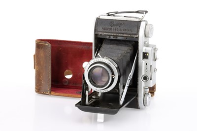 Lot 296 - An Ensign Selfix 820 Special Medium Format Folding Camera