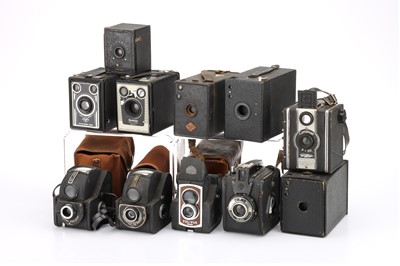 Lot 387 - A Collection of Box Cameras