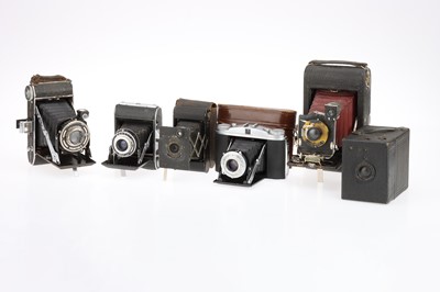 Lot 389 - A Group of Folding Roll Film Cameras