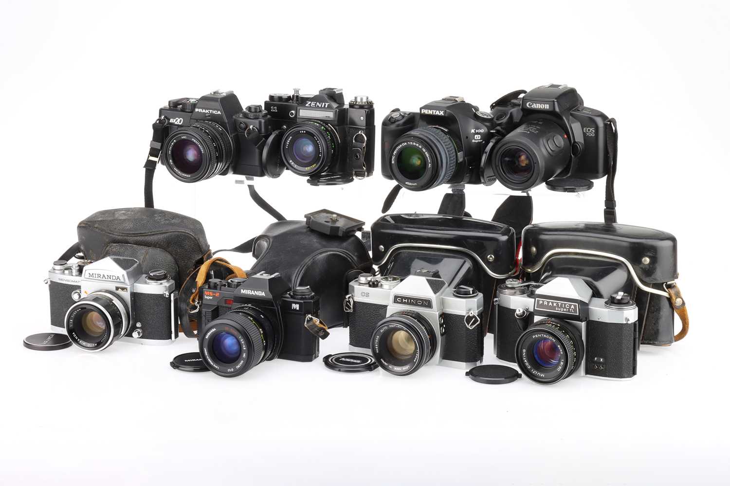 Slr Camera Design Lot 81 - A Selection of SLR Cameras