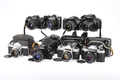 Lot 81 - A Selection of SLR Cameras