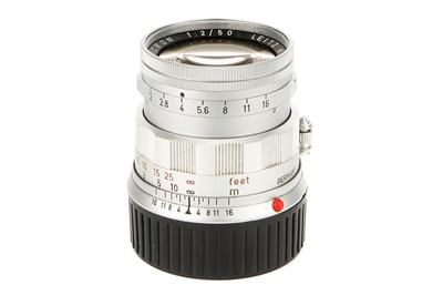 Lot 197 - A Leitz Summicron f/2 50mm Lens