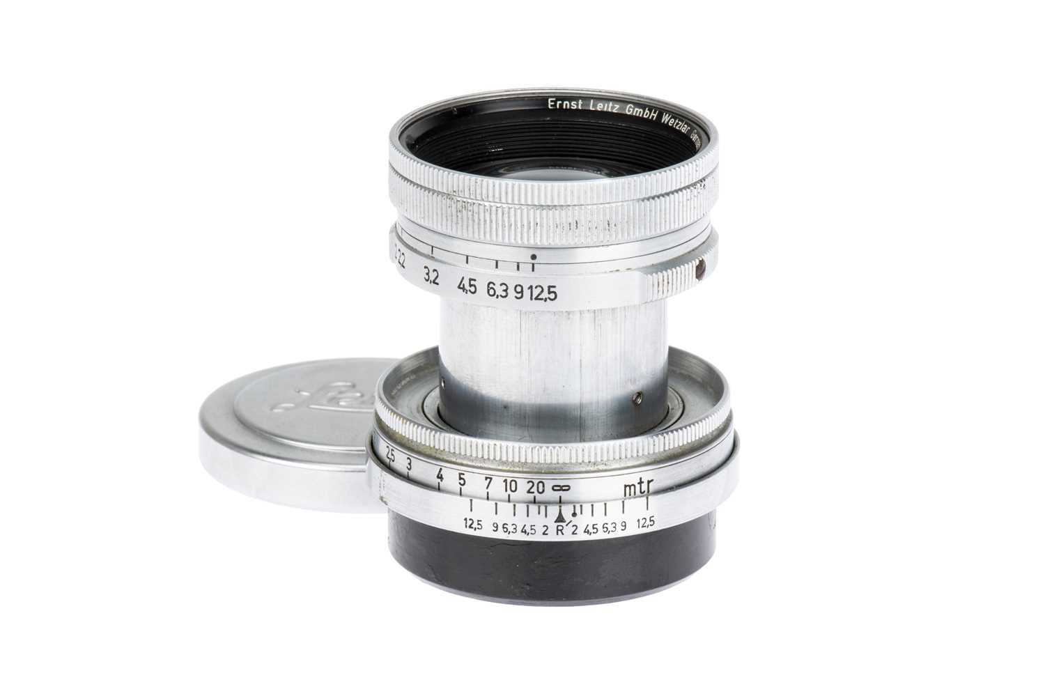 Lot 22 - A Leitz Summitar f/2 50mm Lens