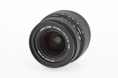 Lot 28 - A Selection of Nikon Nikkor DX DSLR Lenses