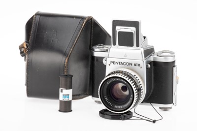 Lot 104 - A Pentacon Six Medium Format SLR Camera