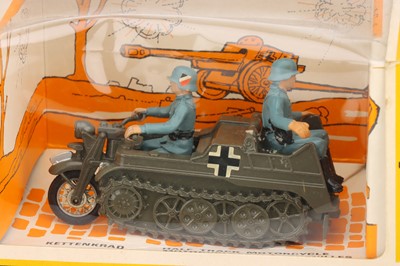 Lot 976 - Britains boxed 2064 155mm gun, 2058 American Civil War - Confederate Gun, and 9780 German Kettenkrad