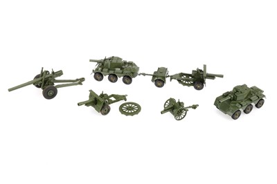 Lot 980 - Crescent Toys boxed British Army vehicles and artillery comprising sets 1249 18-pdr Field Gun, 1250 25-Pdr Field Gun, 1251 5.5 inch Howitzer, 1263 Saladin Armoured Car,  2154 Saladin Armoured Patrol