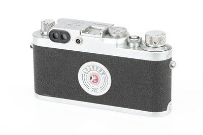 Lot 2 - A Leica IIIg 35mm Rangefinder Camera