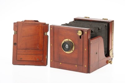 Lot 205 - An Unmarked Quarter Plate Mahogany & Brass Tailboard Camera