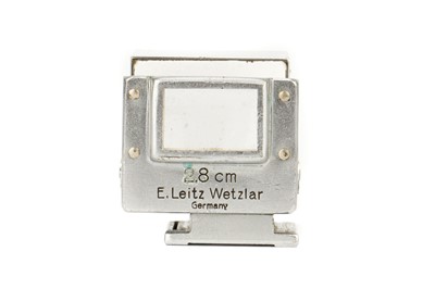 Lot 221 - A Leica SUOOQ 28mm Folding Viewfinder