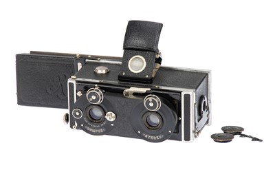 Lot 191 - A Heinrich Rietzschel Kosmo Clack Stereo Camera