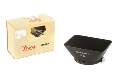 Lot 224 - A Leica SOOBK Lens Hood