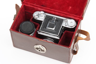 Lot 97 - A Kochmann Reflex-Korelle II Medium Format SLR Camera