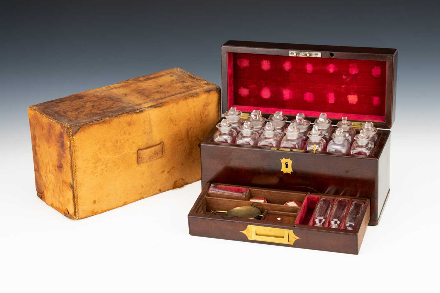 Lot 15 - An extremely fine 19th Century Apothecary Chest