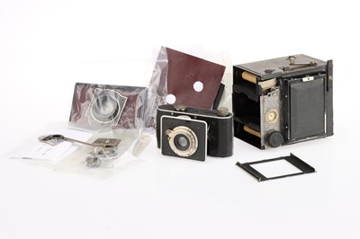 Lot 164 - A Foth Derby and KW Reflex Box Cameras