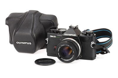 Lot 67 - An Olympus OM-2S Program 35mm SLR Camera