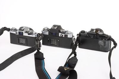 Lot 43 - Three Minolta 35mm SLR Cameras