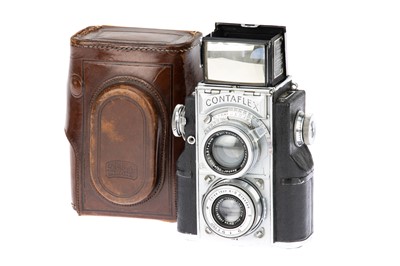 Lot 130 - A Zeiss Ikon Contaflex 35mm TLR Camera