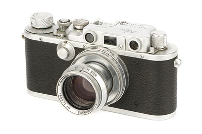 Lot 244 - A Reid & Sigrist Reid III Type 1 Rangefinder Camera