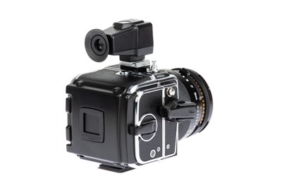 Lot 138 - A Hasselblad 903 SWC Medium Format Camera