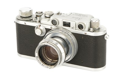 Lot 245 - A Reid & Sigrist Reid III Rangefinder Camera