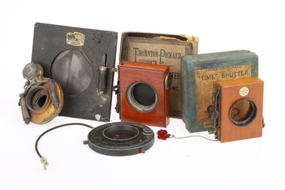 Lot 268 - A Mixed Selection of Camera Lens Shutters