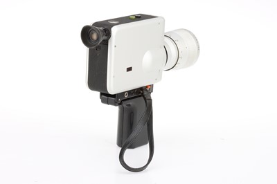 Lot 303 - A Braun Nizo S800 Super 8 Cine Movie Camera