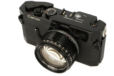 Lot 249 - A Canon VI-L Rangefinder Camera