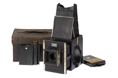 Lot 203 - A Newman & Sinclair Reflex Box Type SLR Camera