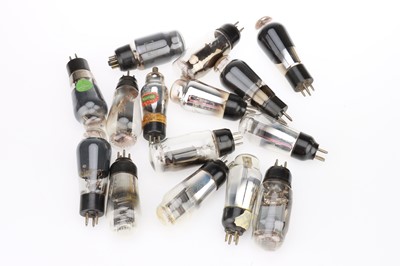 Lot 507 - A Collection of Radio Valves