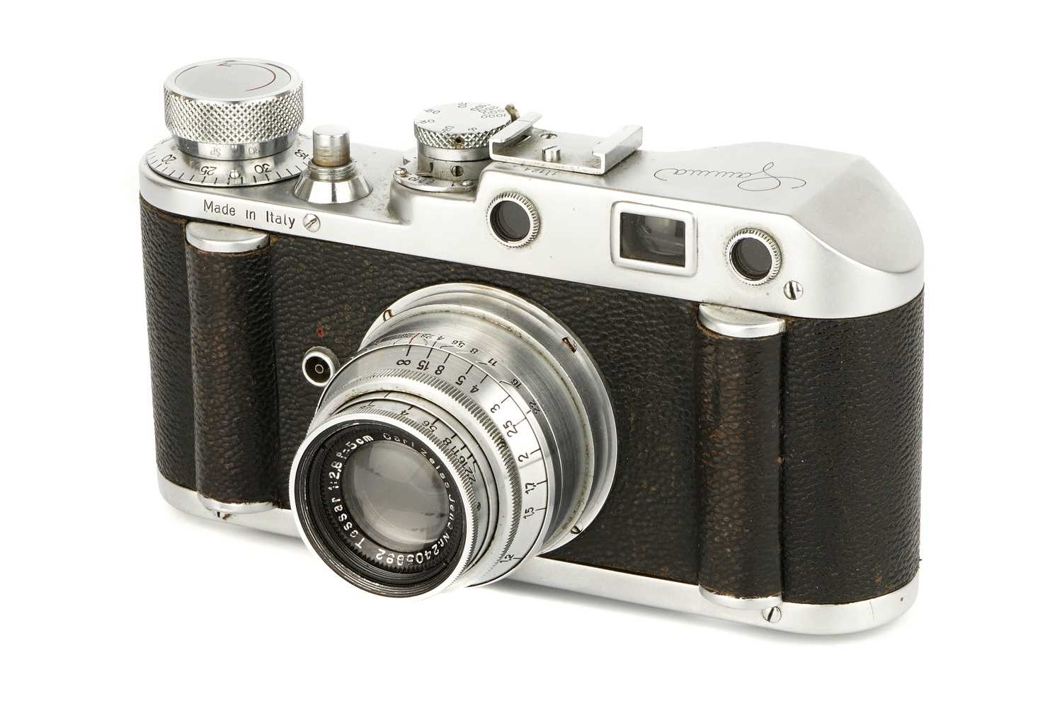 Lot 254 - A Gamma III Rangefinder Camera,