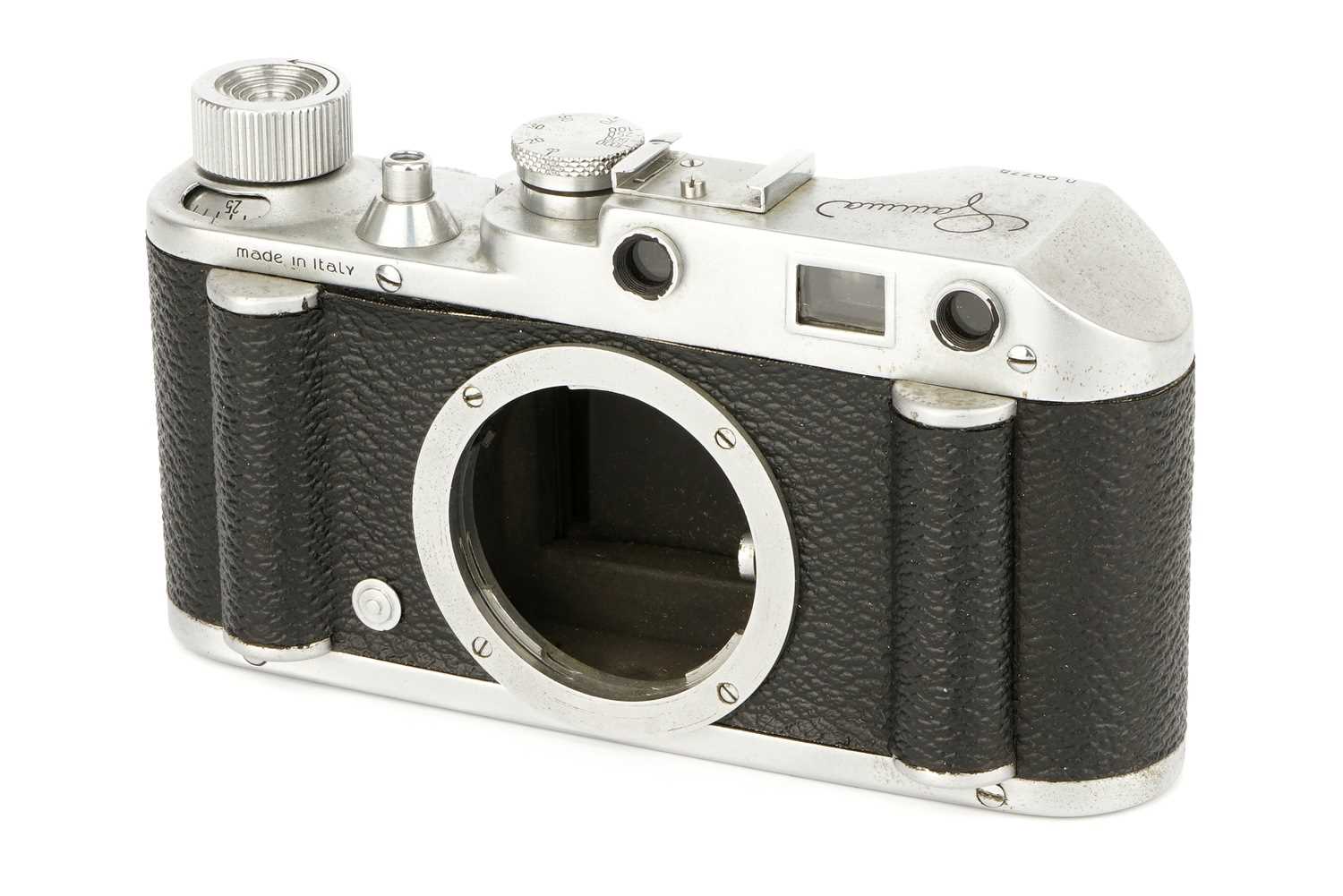 Lot 255 - A Gamma II Rangefinder Body,