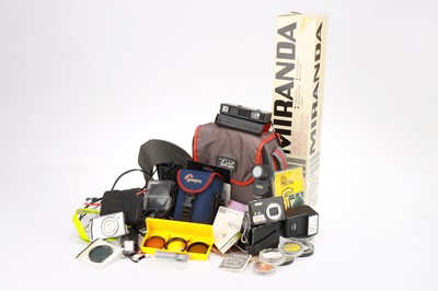 Lot 277 - A Collection of Camera Accessories & Sundries