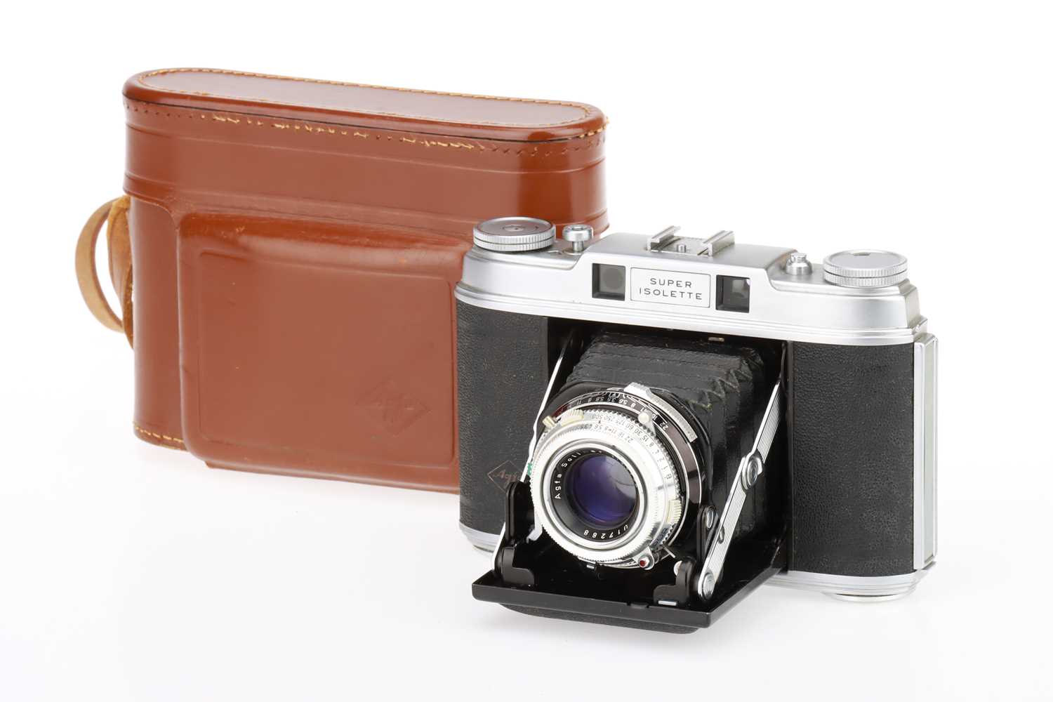 Lot 84 - An Agfa Super Isolette Rangefinder Camera