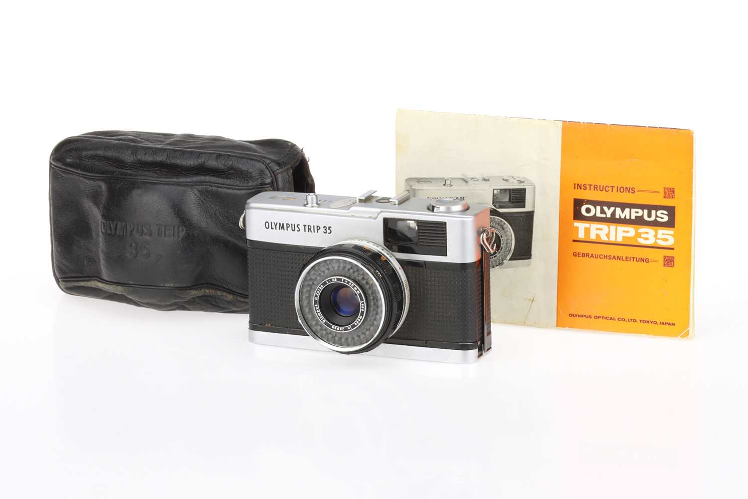 Lot 49 - An Olympus Trip 35 35mm Viewfinder Camera