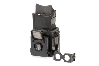 Lot 80 - A Thornton Pickard Ruby Horizontal SLR Camera