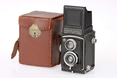 Lot 81 - A Rolleicord TLR Medium Format Camera