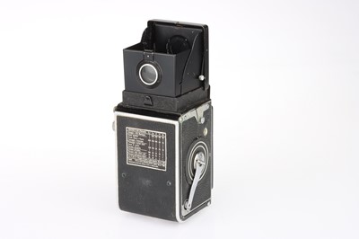 Lot 82 - A Rollei Rolleiflex TLR Medium Format Camera