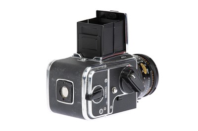 Lot 136 - A Hasselblad 503CX Medium Format Camera Outfit